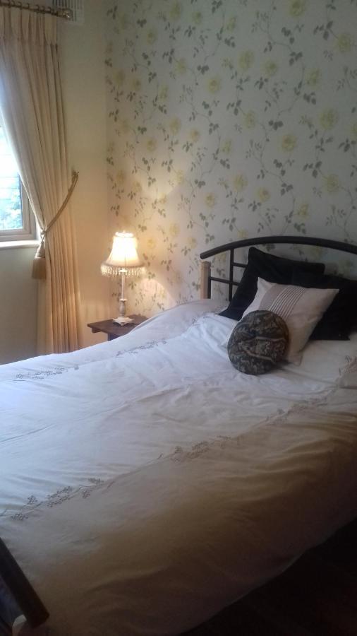 Rossmore Bed And Breakfast Castlepollard Exteriör bild